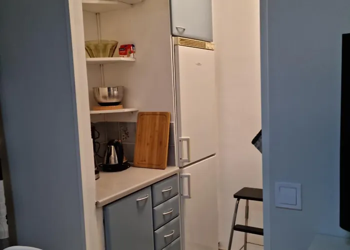 Kompakti Yksioe Numero 3 Pienkerrostalossa